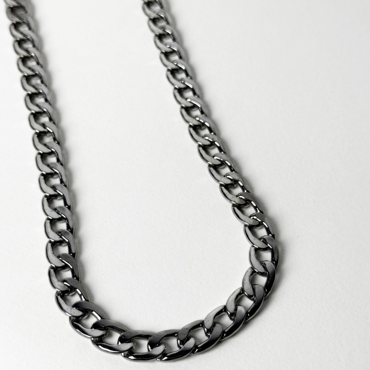 The Bold Chain Stainless Steal With Free Delivery