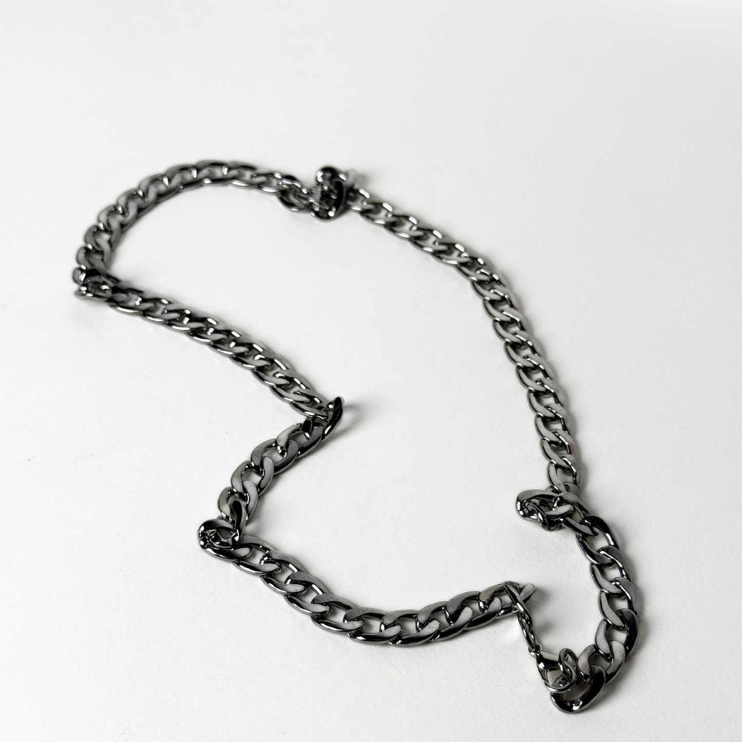 The Bold Chain Stainless Steal With Free Delivery