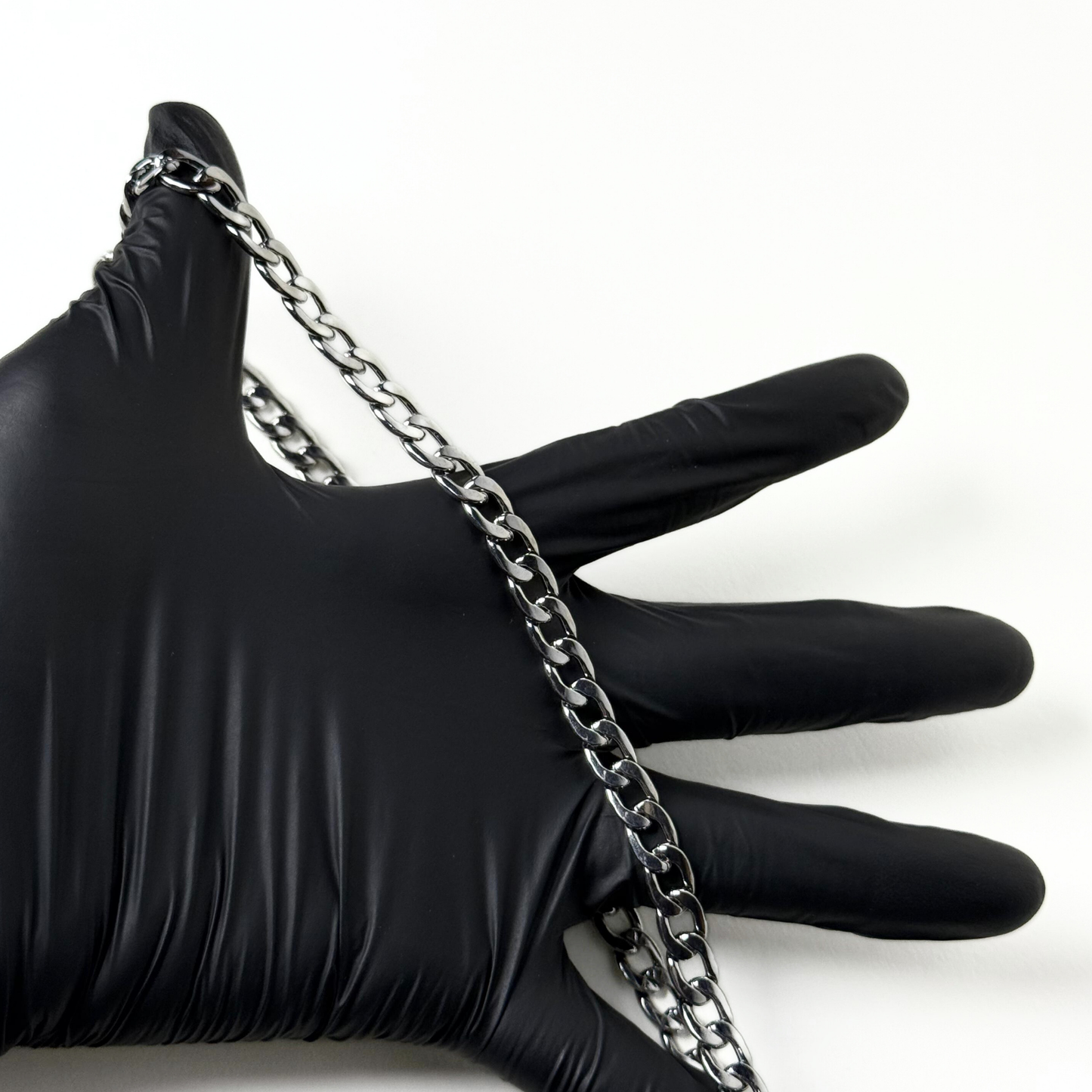 The Bold Chain Stainless Steal With Free Delivery